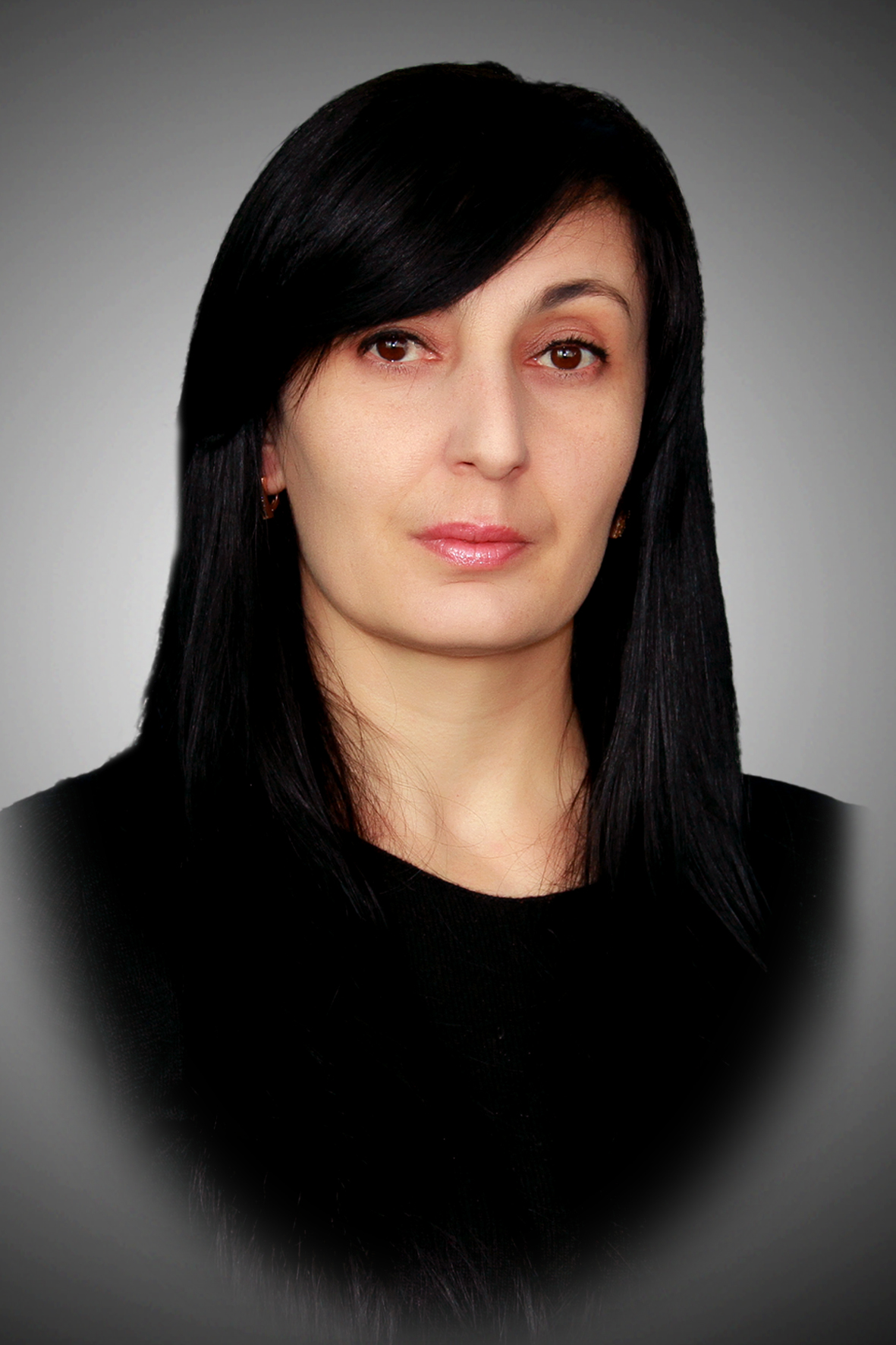 Шугушева Зара Аслановна.